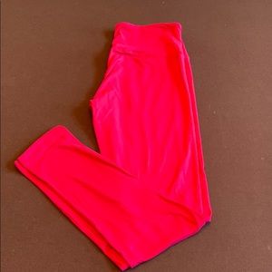 Red leggings never worn